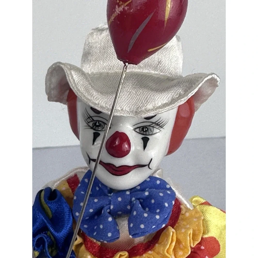 Vintage Hooray For Clowns Porcelain Clown Figurine Rite Aid Balloon Doll Tag
